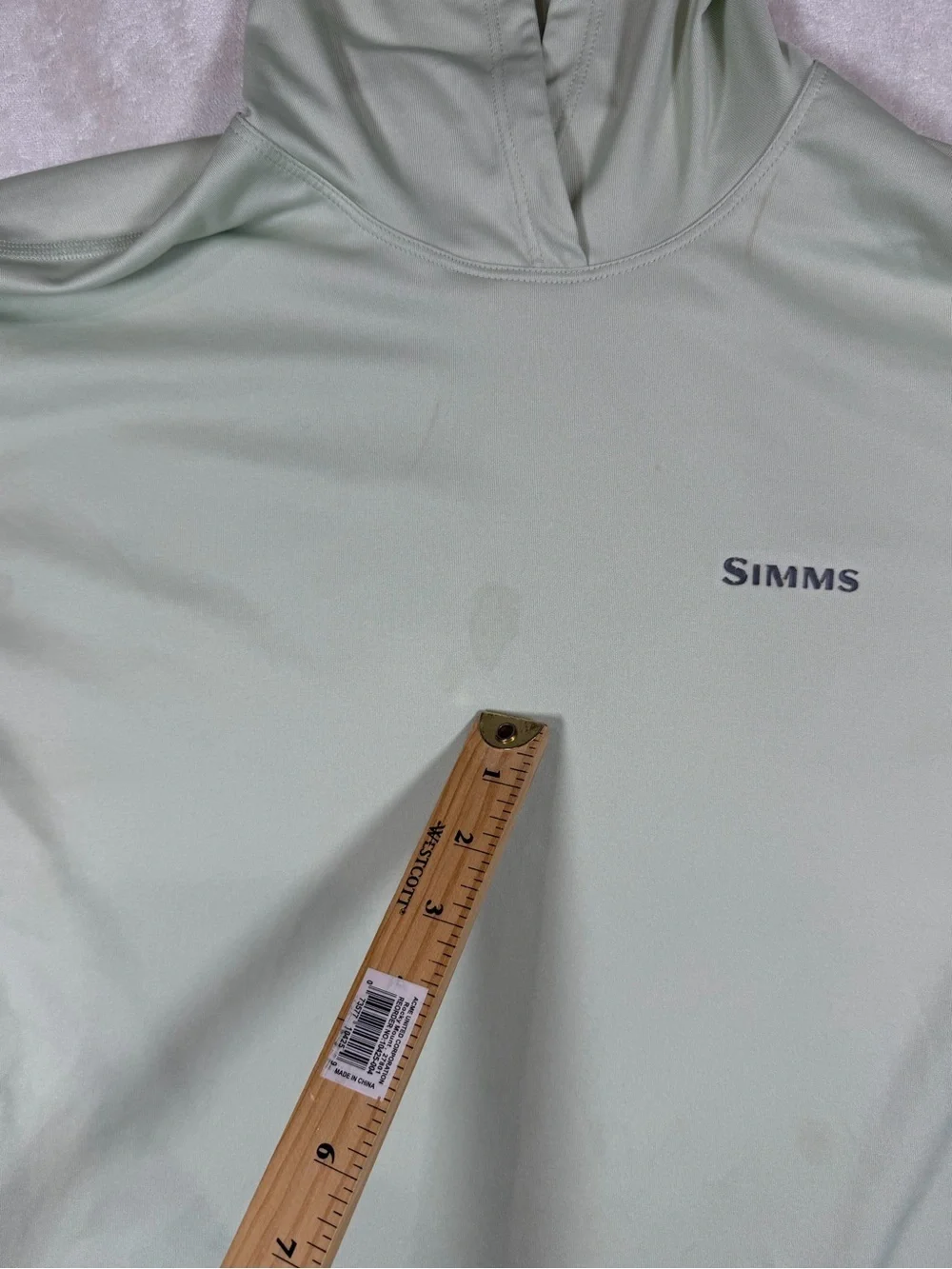 Simms Pale Mint Size Large Performance Long-Sleeve Sweater Fish Logo on Back